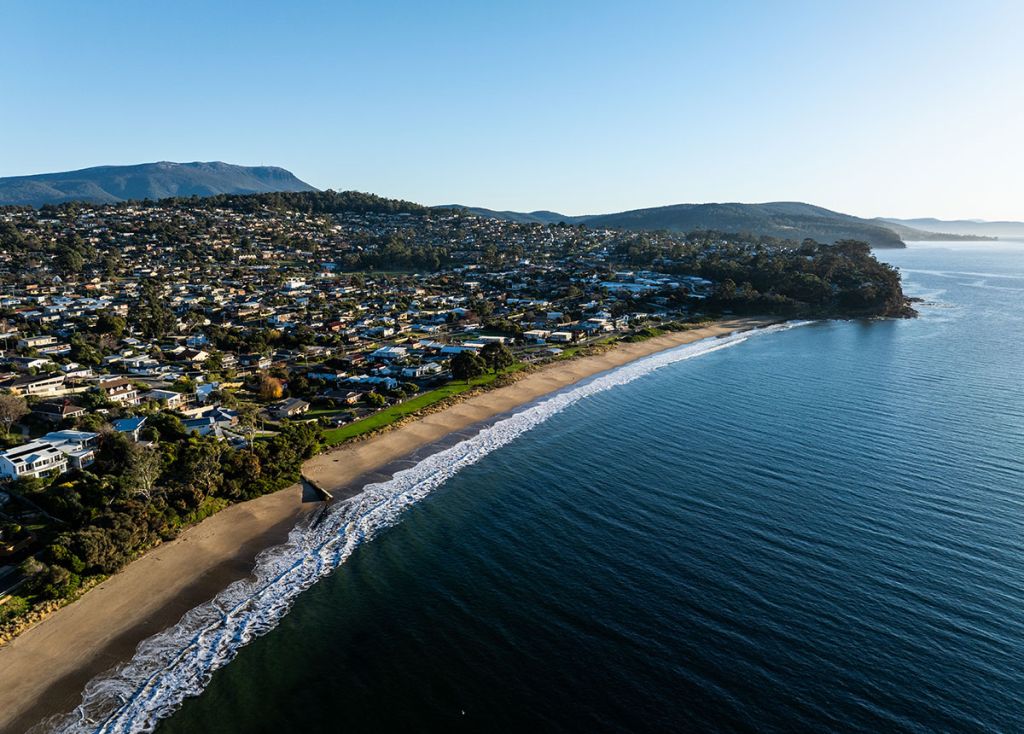  Natural Environment and Local attractions across the Kingborough region